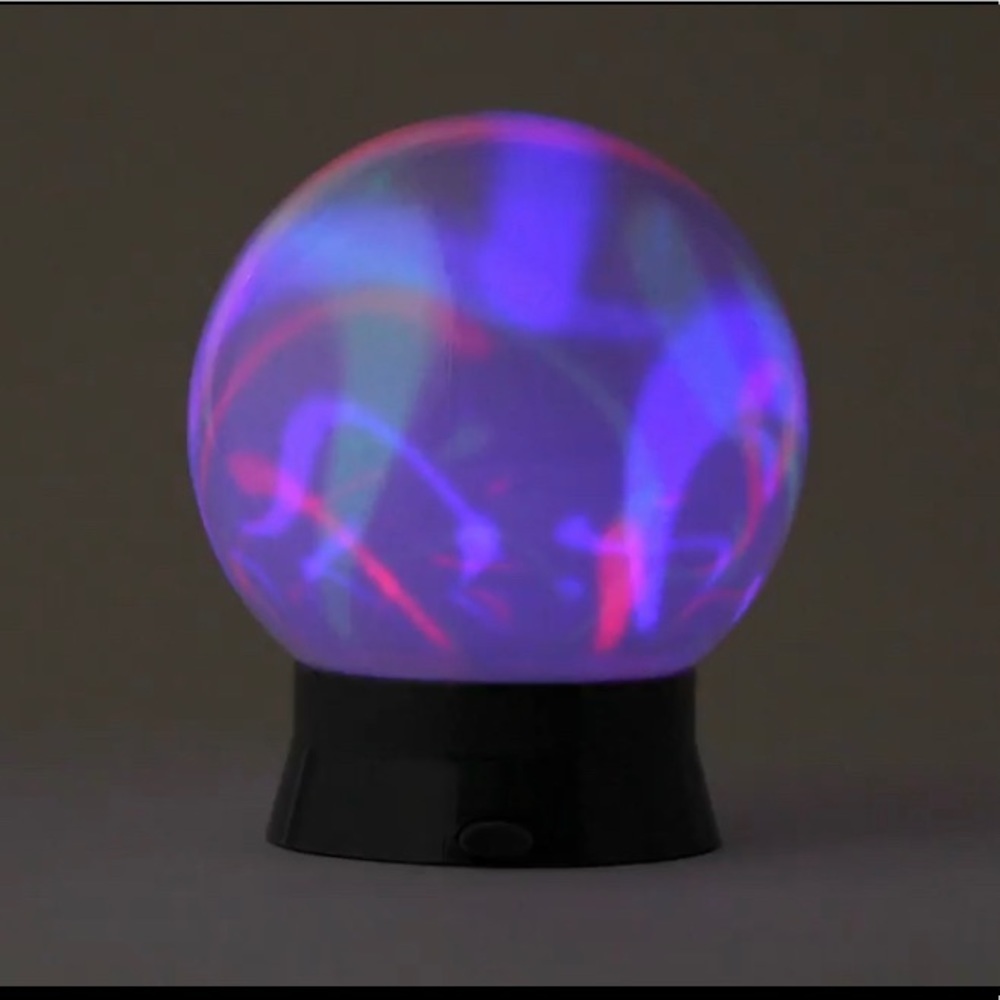 NWT pillowfort silver Globe LED Nightlight 7”H battery operated table decor